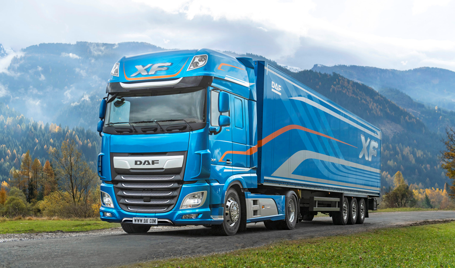 Commercial truck in fleet service